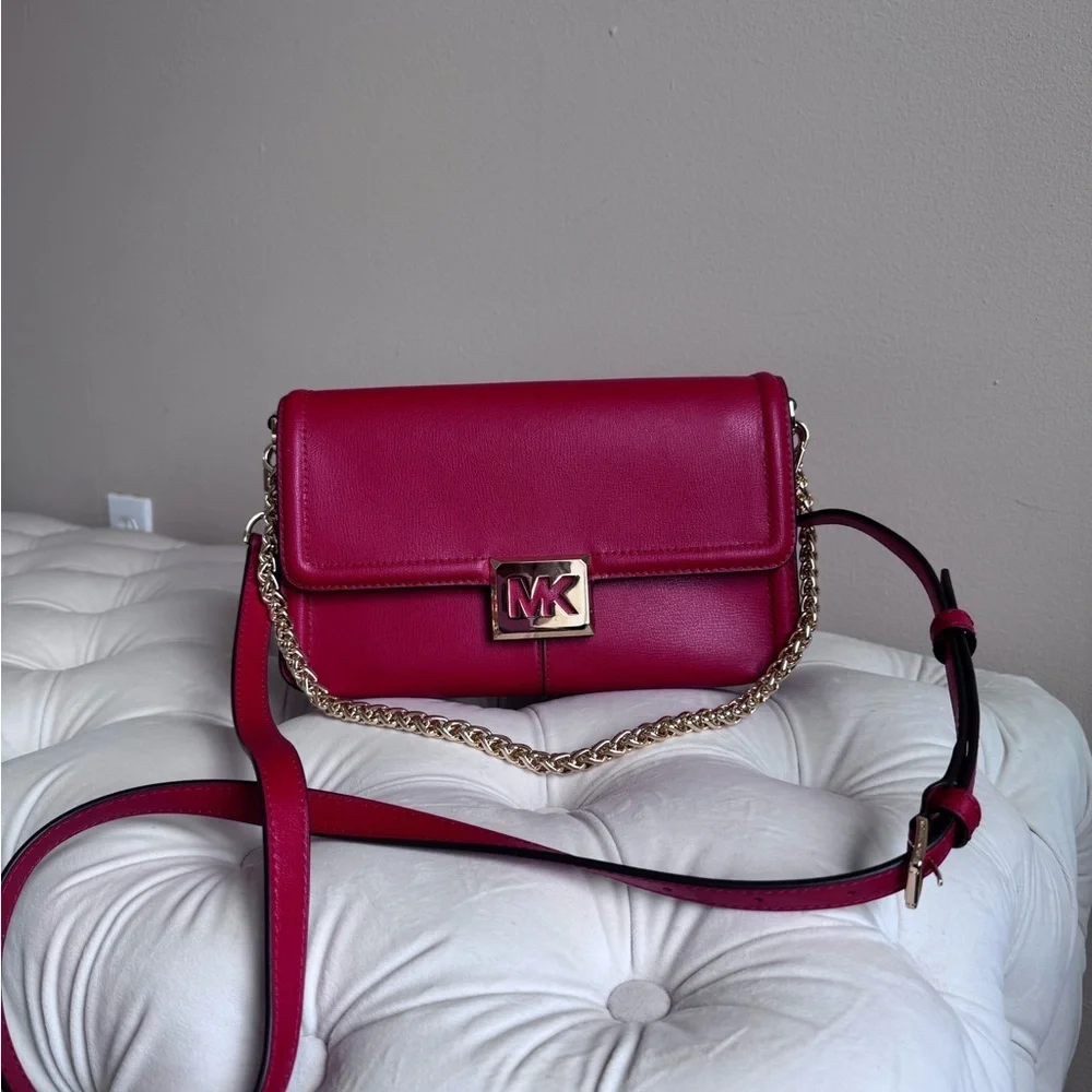 NWOT Michael Kors Sonia Medium Leather Shoulder Bag - Picture 5 of 6